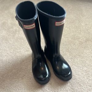 Excellent condition black Hunter Rain boots
